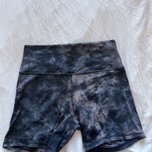lululemon athletica Black Tie-Dye Bike Shorts